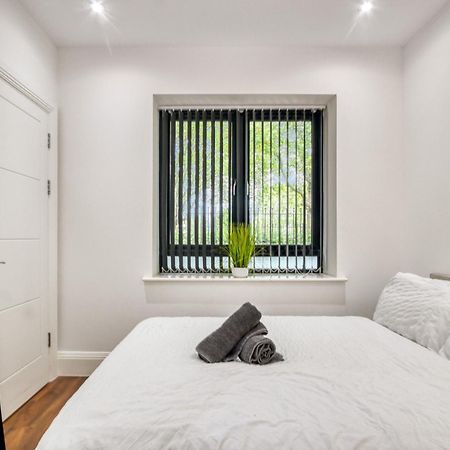 2 Bed 2 Bath Balcony View Wimbledon Tennis Βίλα Λονδίνο Εξωτερικό φωτογραφία