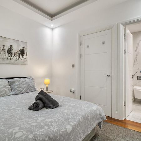 2 Bed 2 Bath Balcony View Wimbledon Tennis Βίλα Λονδίνο Εξωτερικό φωτογραφία