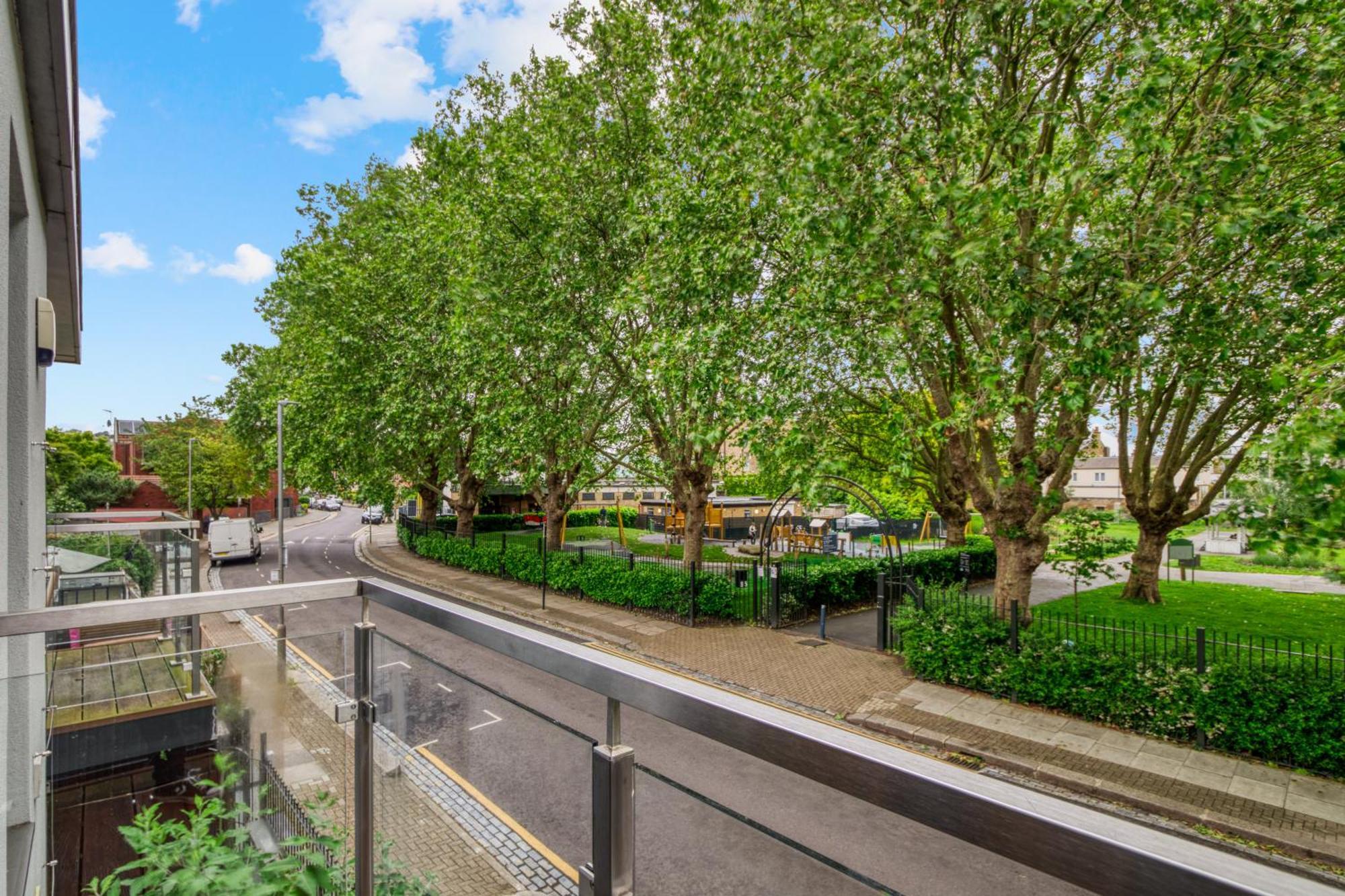 2 Bed 2 Bath Balcony View Wimbledon Tennis Βίλα Λονδίνο Εξωτερικό φωτογραφία