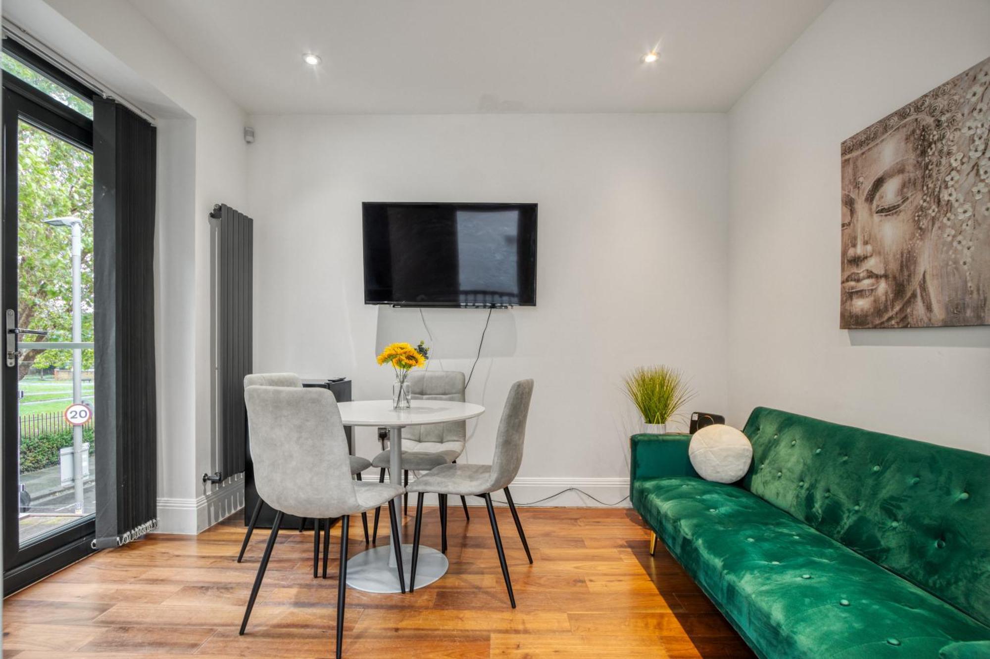 2 Bed 2 Bath Balcony View Wimbledon Tennis Βίλα Λονδίνο Εξωτερικό φωτογραφία